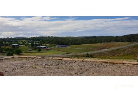 7 Haven Ct, Samsonvale, QLD 4520