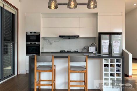 Property photo of 2 McKenna Road Glen Waverley VIC 3150