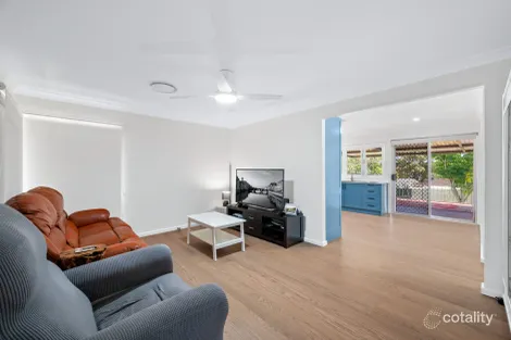 Property photo of 13 Manooka Crescent Bradbury NSW 2560