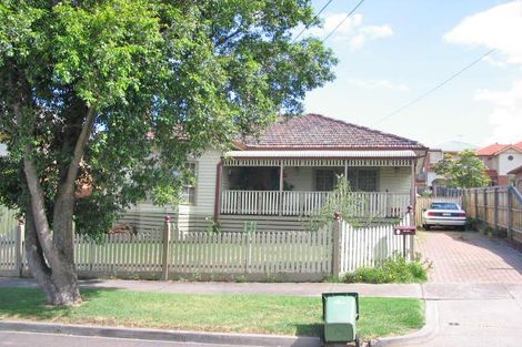 9 Bloomfield Ave, Maribyrnong, VIC 3032