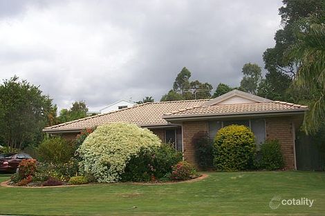 24 Frederick St, Albany Creek, QLD 4035