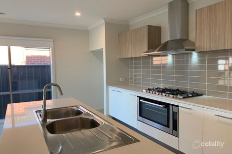 Property photo of 47 Galveston Road Clyde VIC 3978