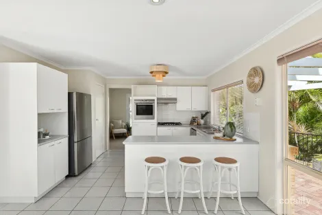 Property photo of 1 Crestside Close Terrigal NSW 2260