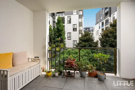 Property photo of 301/17 Grattan Close Forest Lodge NSW 2037