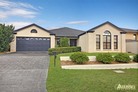 22 Hovea Ct, Voyager Point, NSW 2172