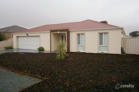 Property photo of 9 Champagne Crescent Yarrawonga VIC 3730