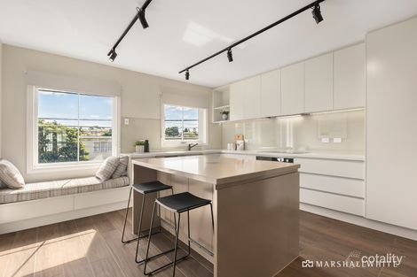 Property photo of 19/2 Henrietta Street Hawthorn VIC 3122