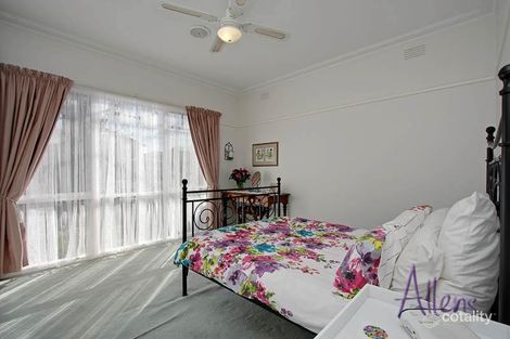Property photo of 1/248 Lawrence Road Mount Waverley VIC 3149