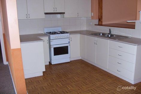 18 Egeberg St, Cunderdin, WA 6407