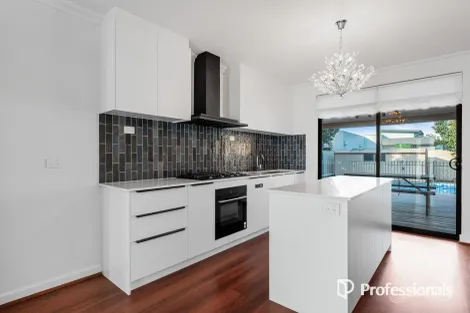 15 Heard Way, Glendalough, WA 6016