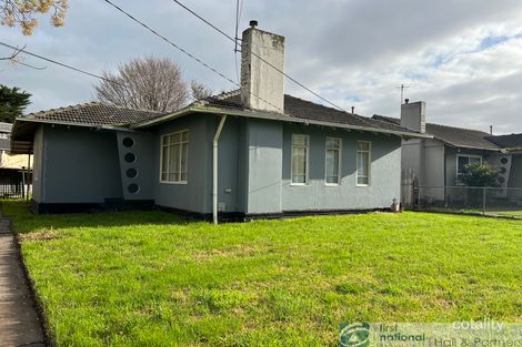 15 Oak Ave, Doveton, VIC 3177