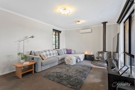 Property photo of 5 Corey Court Koo Wee Rup VIC 3981