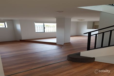 Property photo of 27 Inwood Place Murdoch WA 6150