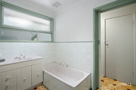 Property photo of 4 Kleinert Road Boronia VIC 3155