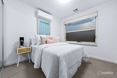 Property photo of 16 Bernie Smith Street Mulgrave VIC 3170
