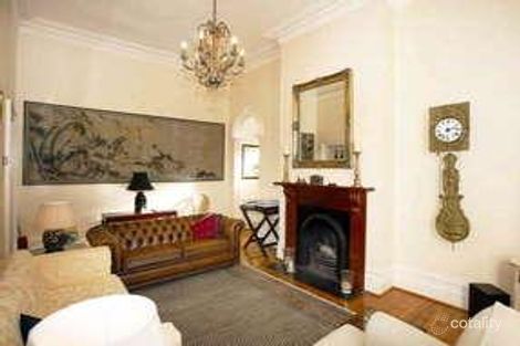 Property photo of 18 Kerferd Road Albert Park VIC 3206