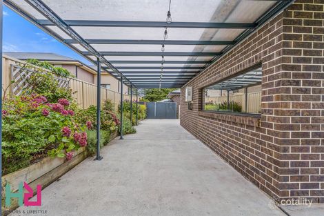 Property photo of 3 Surveyors Way South Bowenfels NSW 2790