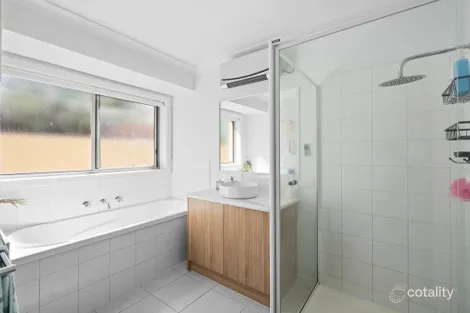 Property photo of 4 Schulz Street Benalla VIC 3672