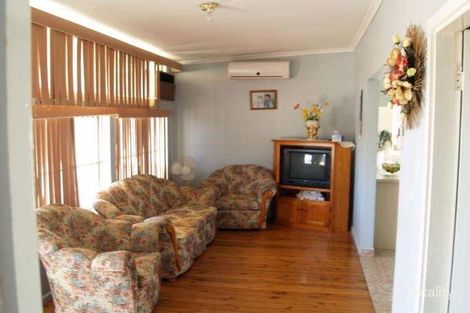 Property photo of 11 Doran Avenue Lurnea NSW 2170
