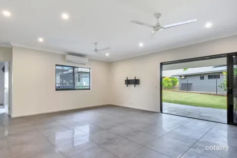 Property photo of 14 Pascoe Court Zuccoli NT 0832