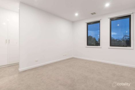 Property photo of 4 Olympia Court Ormond VIC 3204