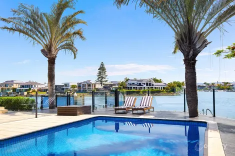 46A SUNSET BVD, SURFERS PARADISE, QLD 4217