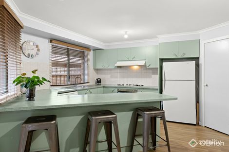 Property photo of 25 Amber Crescent Narre Warren VIC 3805