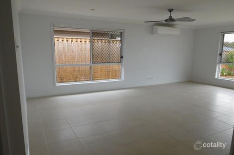 Property photo of 28 Amity Way South Ripley QLD 4306