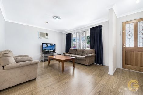 Property photo of 3 Bronhill Court Cranbourne West VIC 3977