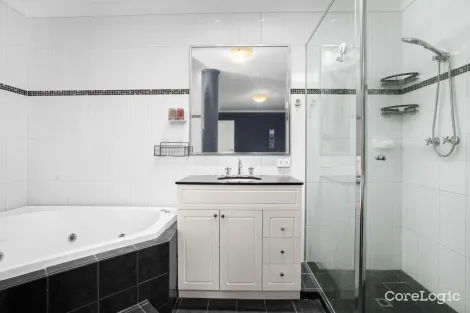 Property photo of 30 Brushfoot Boulevard Success WA 6164