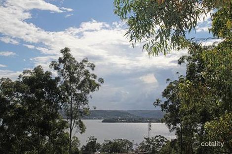 Property photo of 11 Panorama Terrace Green Point NSW 2251