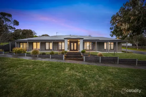 1 Observation Ct, Brown Hill, VIC 3350