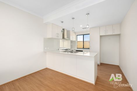 Property photo of 1/16 Leach Road Wanneroo WA 6065