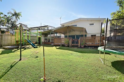 51 Yanderra Ave, Arana Hills, QLD 4054