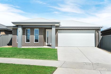 Property photo of 39 Oshannassy Parade Lucas VIC 3350