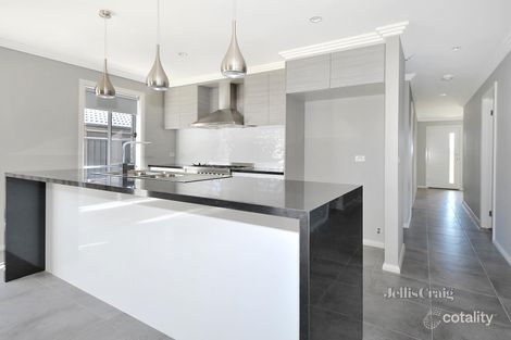 Property photo of 39 Oshannassy Parade Lucas VIC 3350