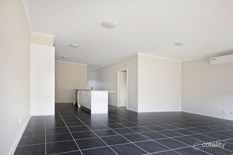 Property photo of 1/1 Naomi Street Pakenham VIC 3810