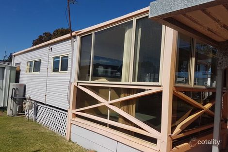 Property photo of 19 Judbooley Parade Windang NSW 2528