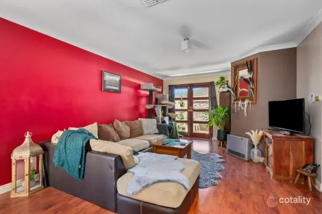 Property photo of 4/135 Burt Street Boulder WA 6432