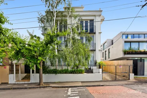 2/1 Brookville Rd, Toorak, VIC 3142