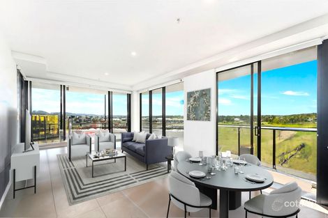 Property photo of 2415/1 Grant Avenue Hope Island QLD 4212
