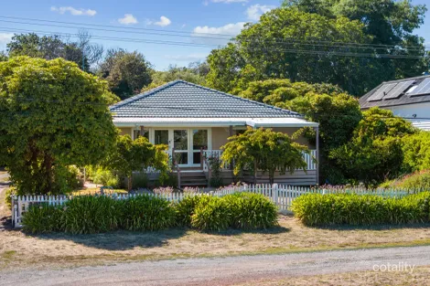 9 Queensberry St, Daylesford, VIC 3460
