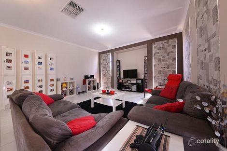 Property photo of 44 Mulwarrie Circle Wanneroo WA 6065