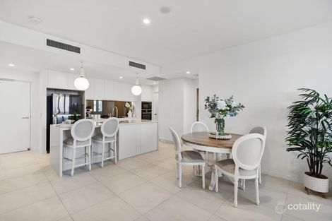 Property photo of 194/93 Sheehan Avenue Hope Island QLD 4212