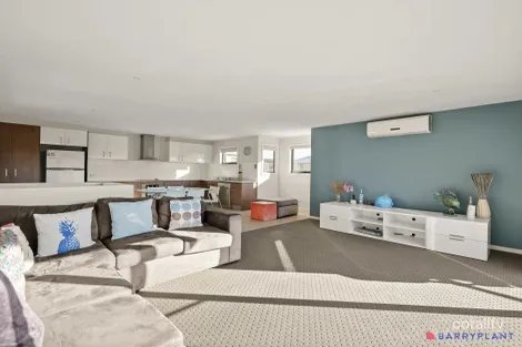 2/115 Church St, Cowes, VIC 3922