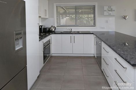 Property photo of 28 Bindari Avenue Glenfield Park NSW 2650