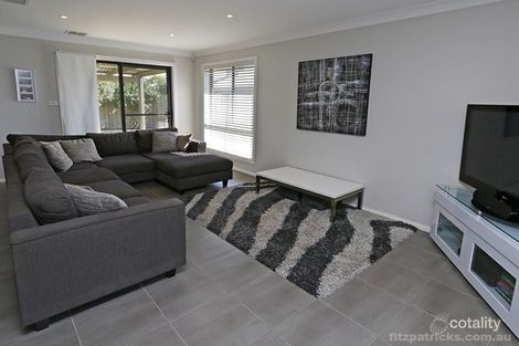Property photo of 28 Bindari Avenue Glenfield Park NSW 2650