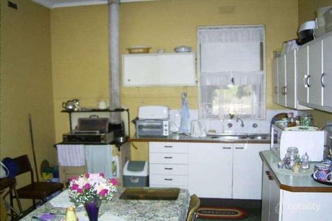 Property photo of 41 Hintons Road Young NSW 2594