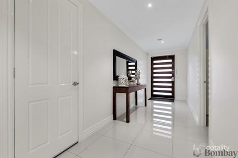 Property photo of 113 Waterview Boulevard Craigieburn VIC 3064