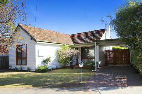 Property photo of 1 Jinghi Road Reservoir VIC 3073